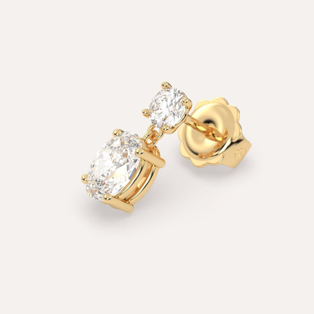 1 carat Oval Natural Diamond Drop Earrings in Yellow Gold