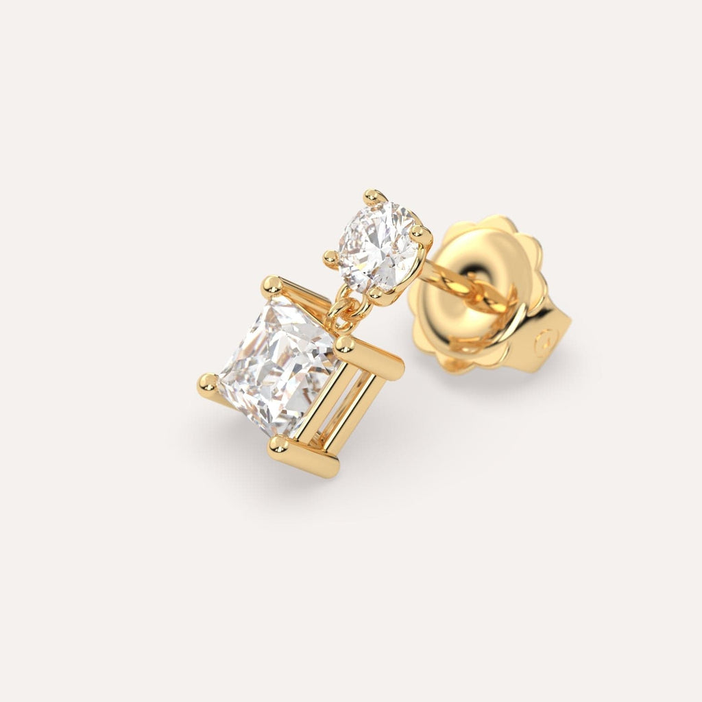 1 carat Princess Natural Diamond Drop Earrings in Yellow Gold