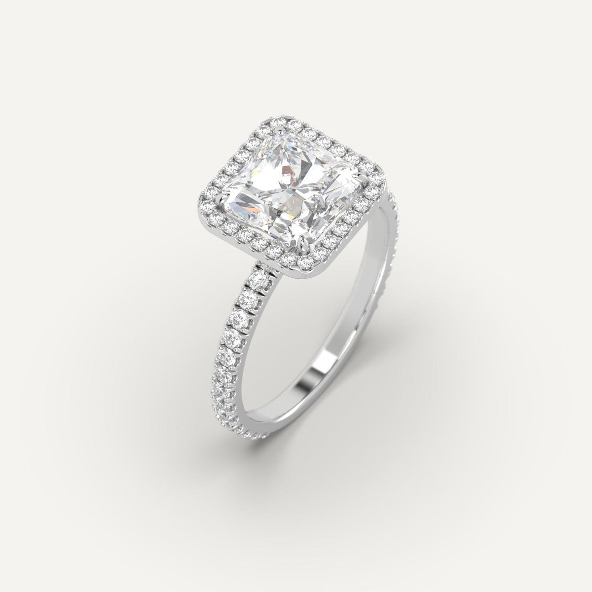 halo-radiant-cut-diamond-ring- 