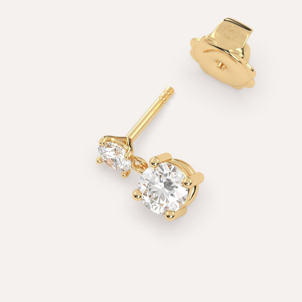 1/2 carat Single Round Diamond Dangle Drop Earring in Yellow Gold