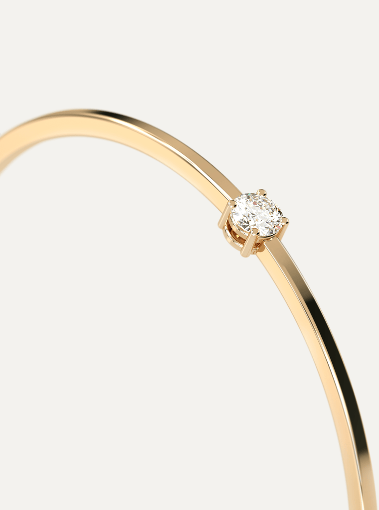 Hinged Solitaire Diamond Bangle Bracelet in Yellow Gold
