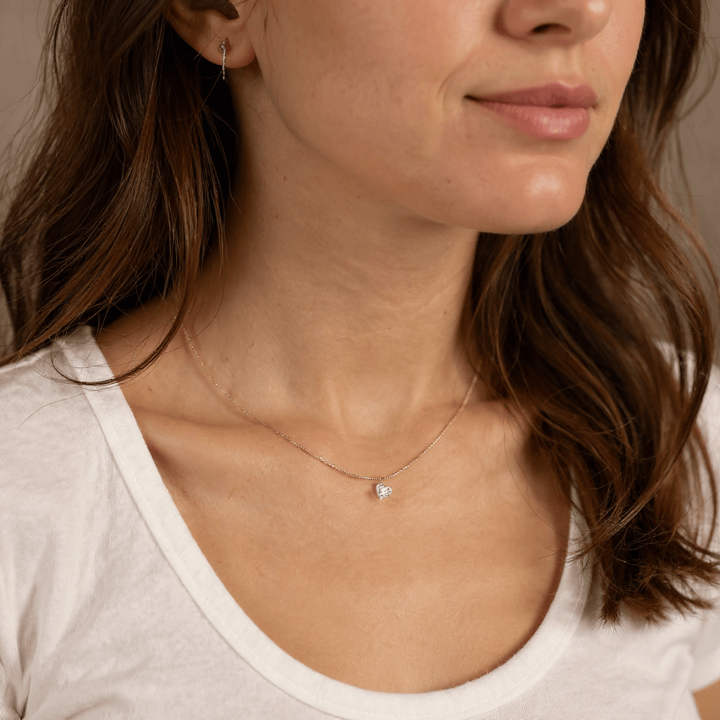 1 carat floating heart diamond necklace