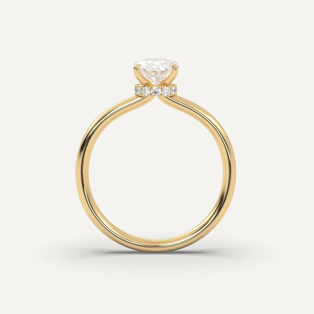 1 Carat Oval Cut Engagement Ring In 14K Yellow Gold