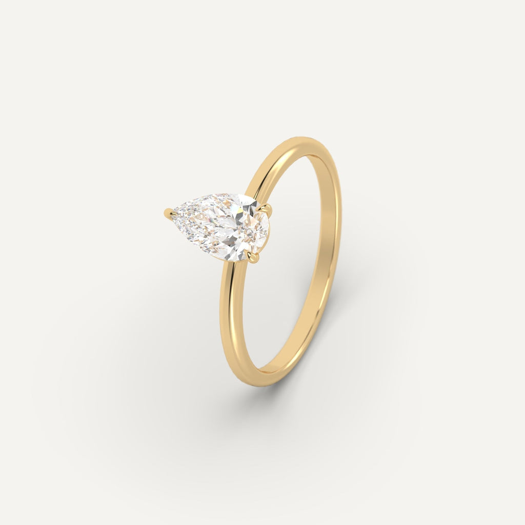 Yellow Gold 1 Carat Engagement Ring Pear Cut Diamond