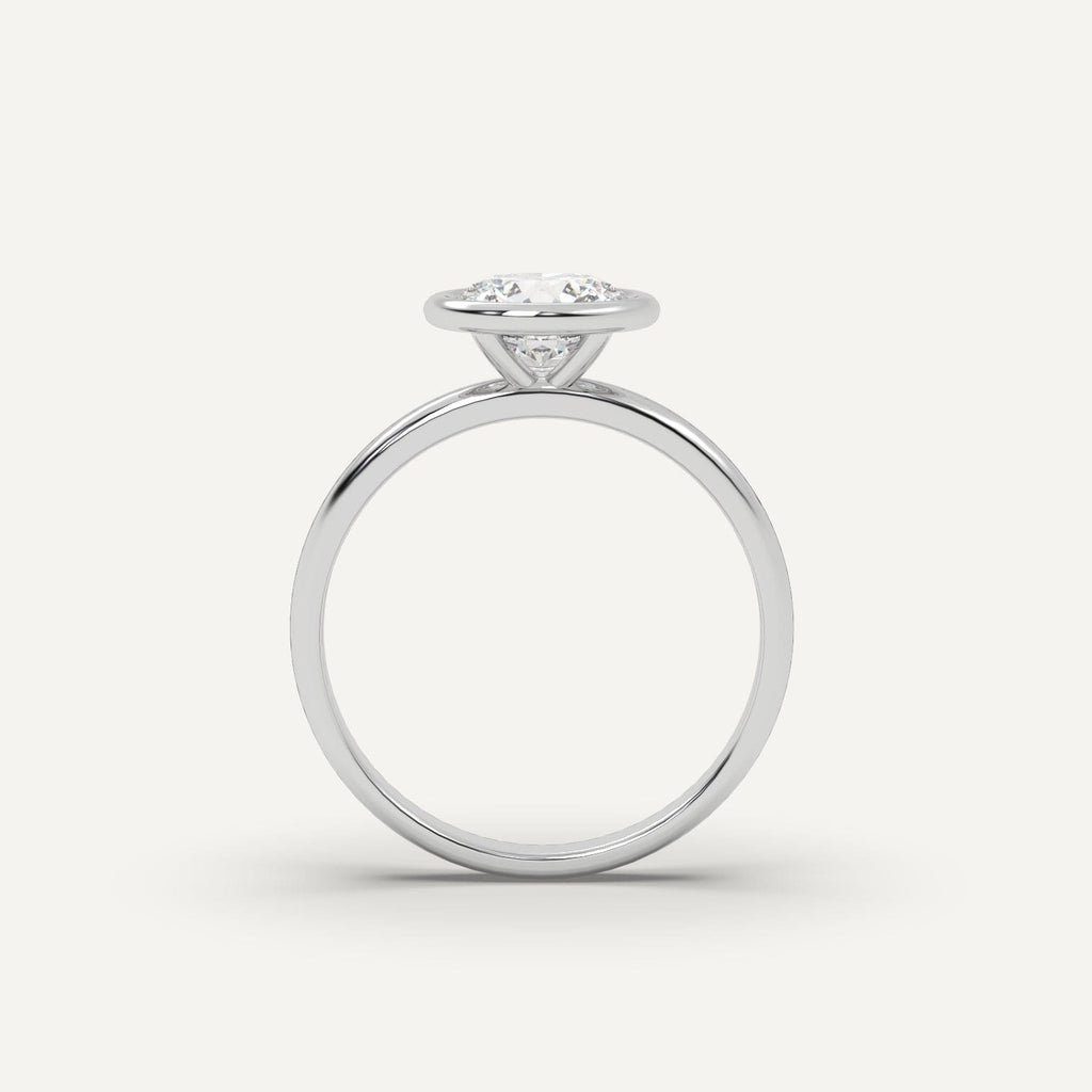 1 Carat Round Cut Engagement Ring In Platinum