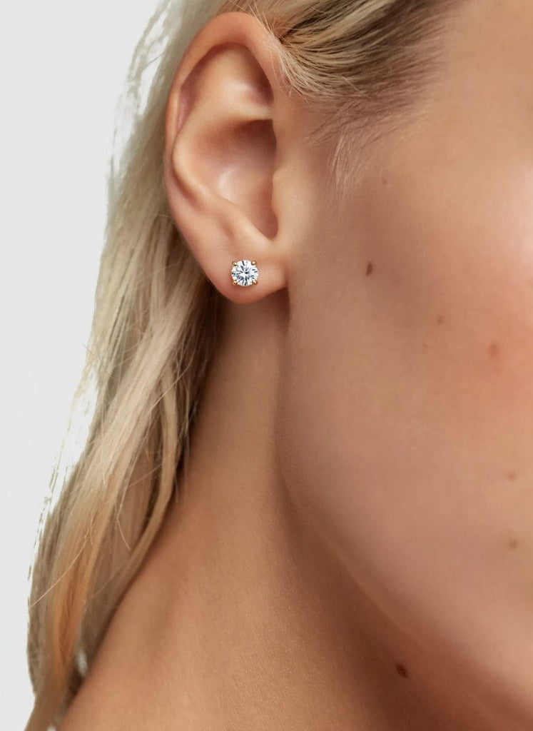 1 carat total diamond stud earrings