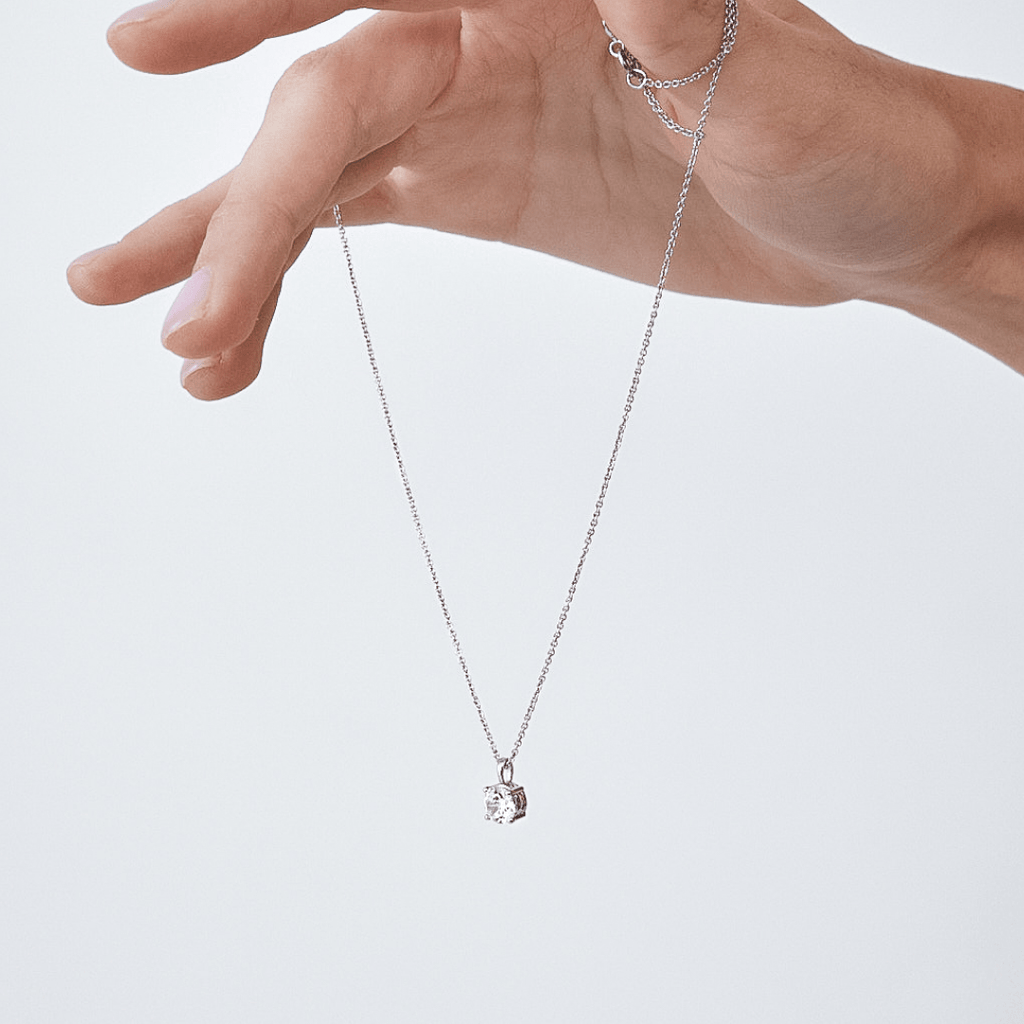 Single Diamond Pendant in White Gold Adjustable Chain