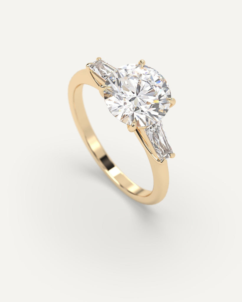 3-Stone Round Cut Engagement Ring 2 Carat Diamond