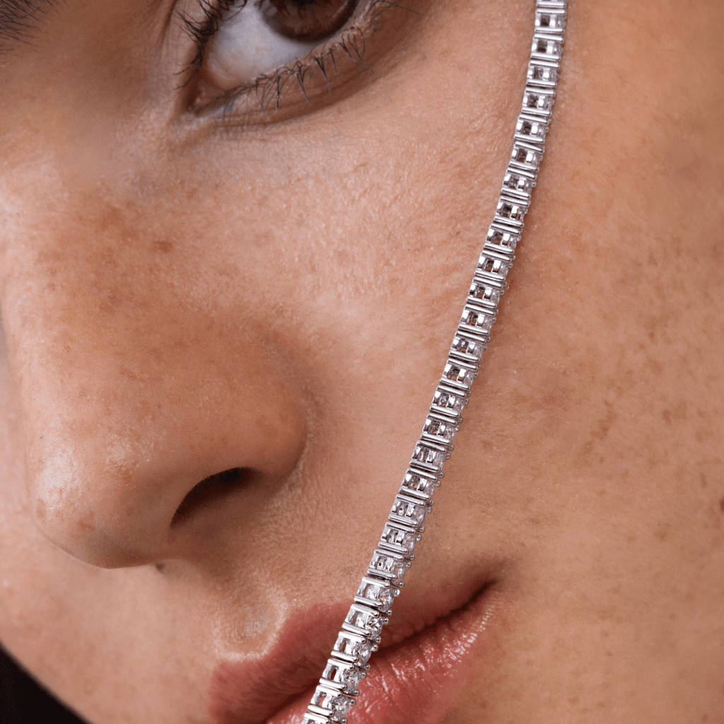 Luxury 4 Carat Diamond Tennis Bracelet - Timeless Classic Design in Solid Real Gold