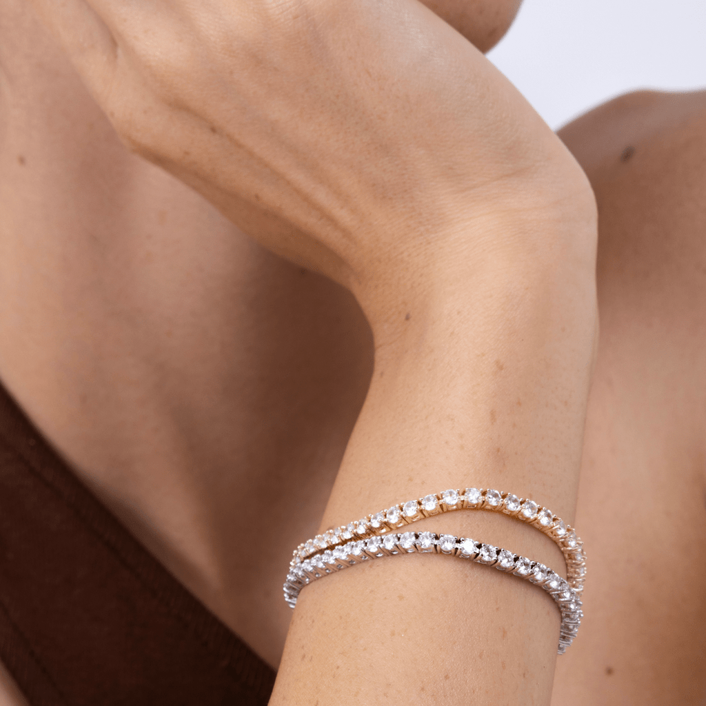 Luxury 4 Carat Diamond Tennis Bracelet - Timeless Classic Design in Solid Real Gold