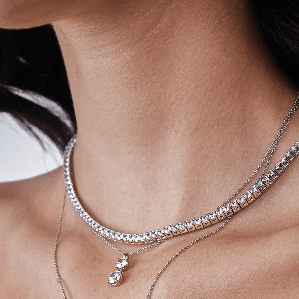 Choker Diamond Tennis Necklace on Woman's Neck