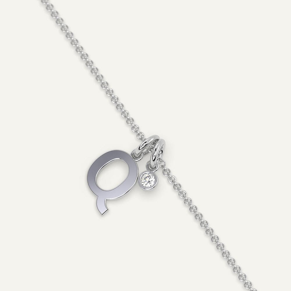 Initial Letter Q Necklace Diamond