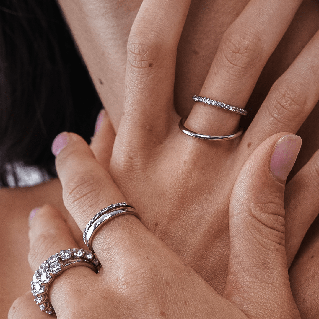 Very thin deals platinum wedding band