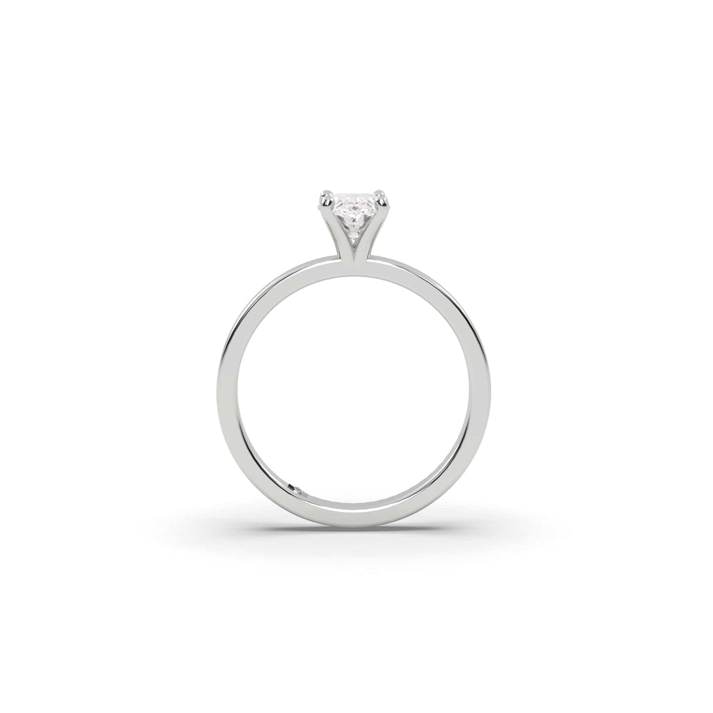 Engagement Classic 4-Prong Solitaire Moissanite Oval Engagement Ring
